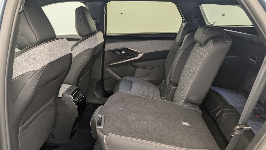 Peugeot 5008 HYBRID 145 CH E-DCS6 ALLURE