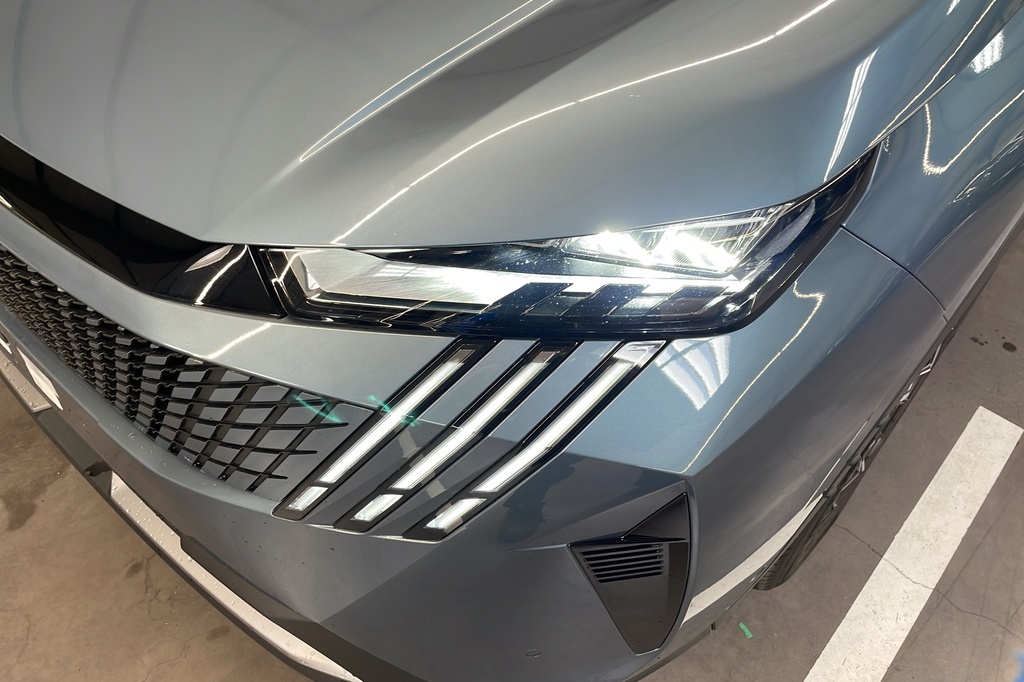 Peugeot 5008 HYBRID 145 CH E-DCS6 ALLURE