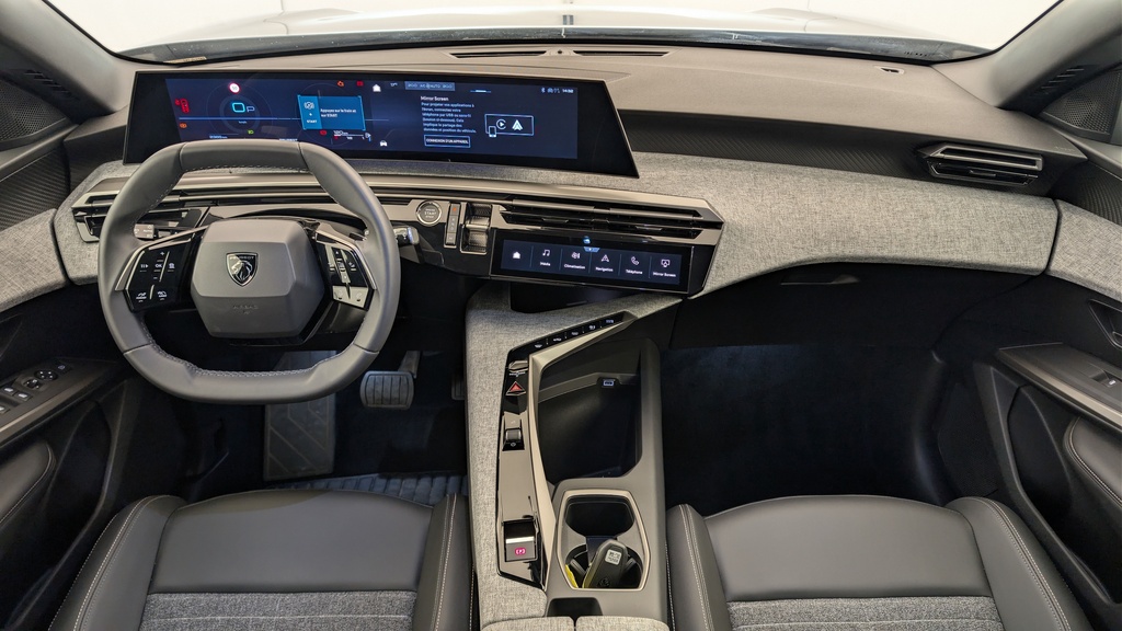 Peugeot 5008 HYBRID 145 CH E-DCS6 ALLURE