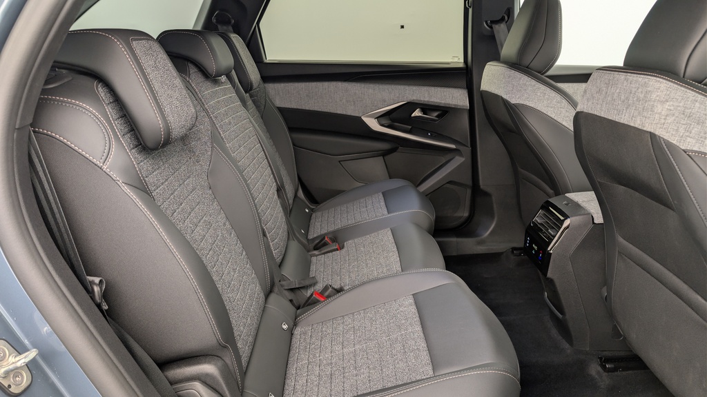 Peugeot 5008 HYBRID 145 CH E-DCS6 ALLURE