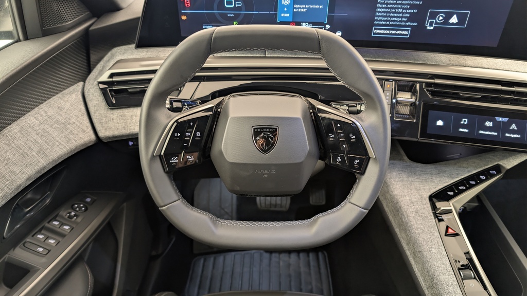 Peugeot 5008 HYBRID 145 CH E-DCS6 ALLURE