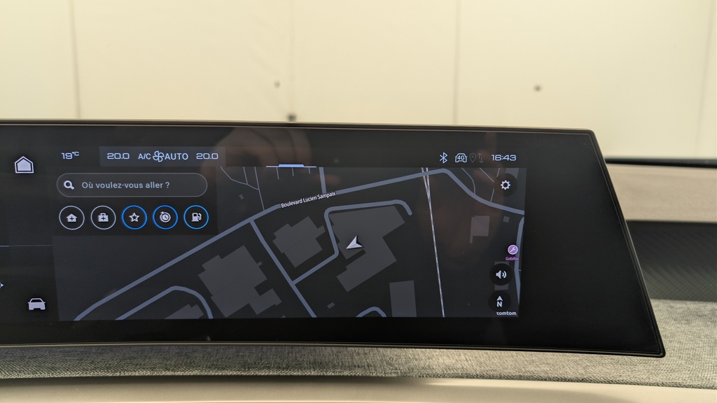 Peugeot 5008 HYBRID 145 CH E-DCS6 ALLURE