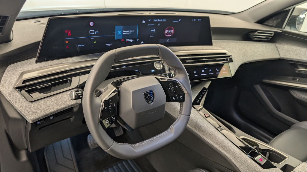 Peugeot 5008 HYBRID 145 CH E-DCS6 ALLURE