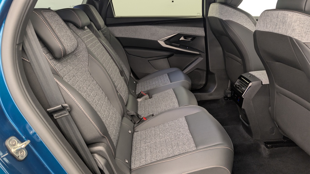 Peugeot 5008 HYBRID 145 CH E-DCS6 ALLURE