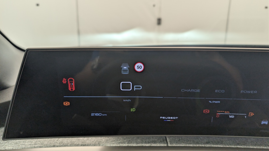 Peugeot 5008 HYBRID 145 CH E-DCS6 ALLURE