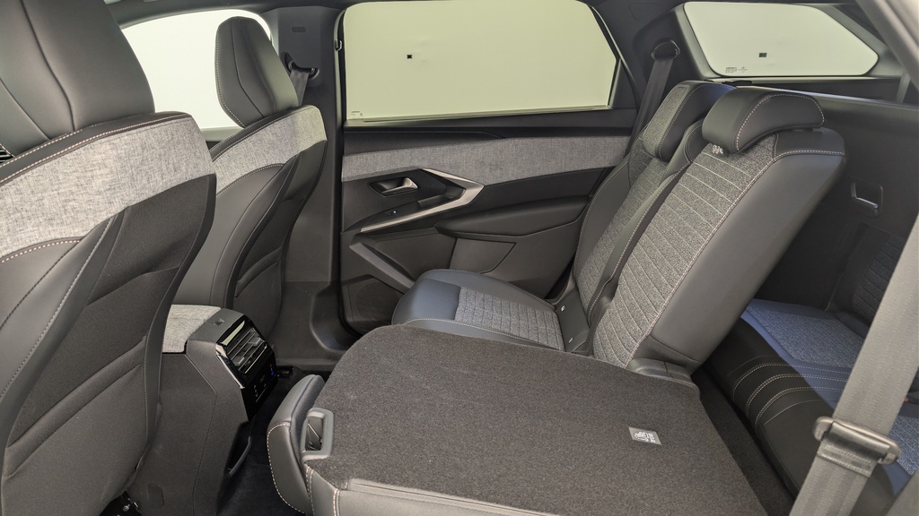 Peugeot 5008 HYBRID 145 CH E-DCS6 ALLURE