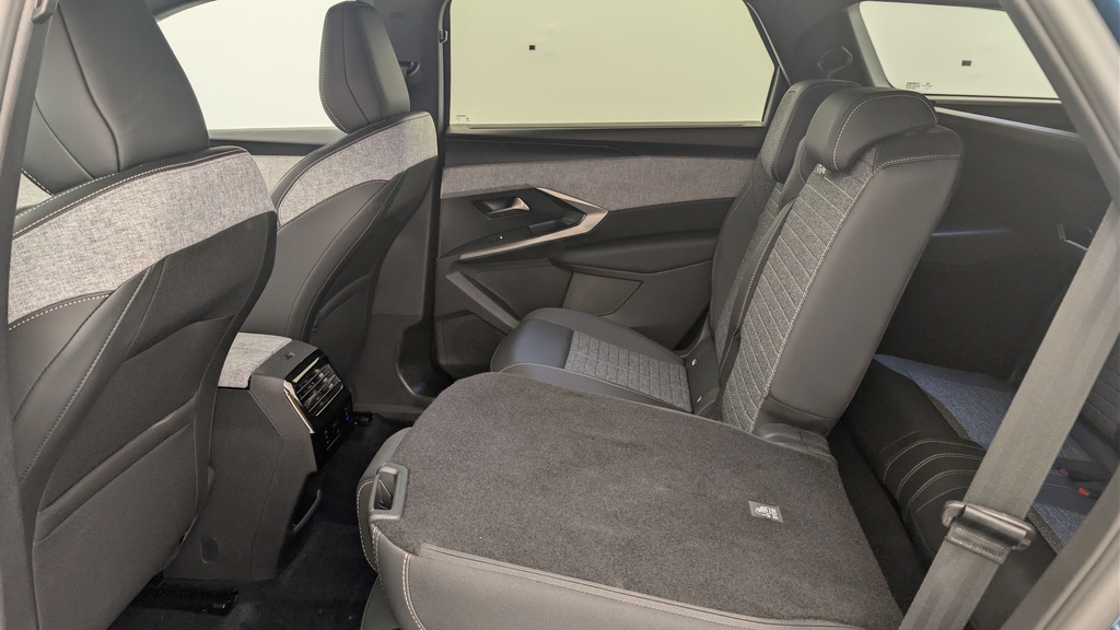 Peugeot 5008 HYBRID 145 CH E-DCS6 ALLURE
