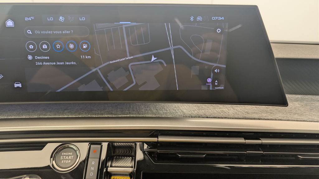 Peugeot 5008 HYBRID 145 CH E-DCS6 ALLURE
