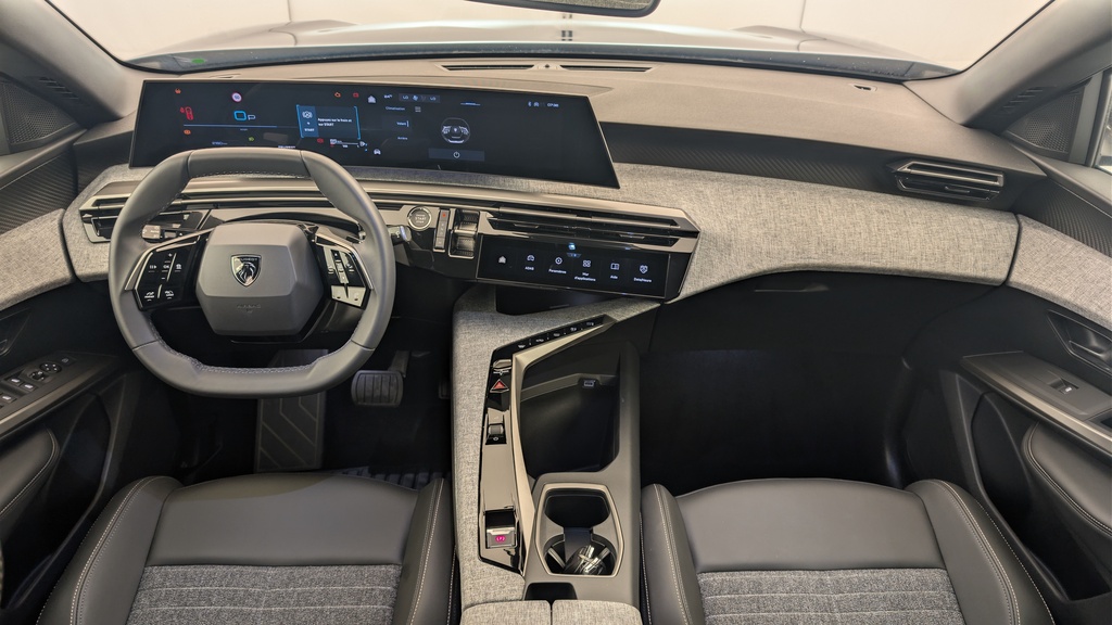 Peugeot 5008 HYBRID 145 CH E-DCS6 ALLURE
