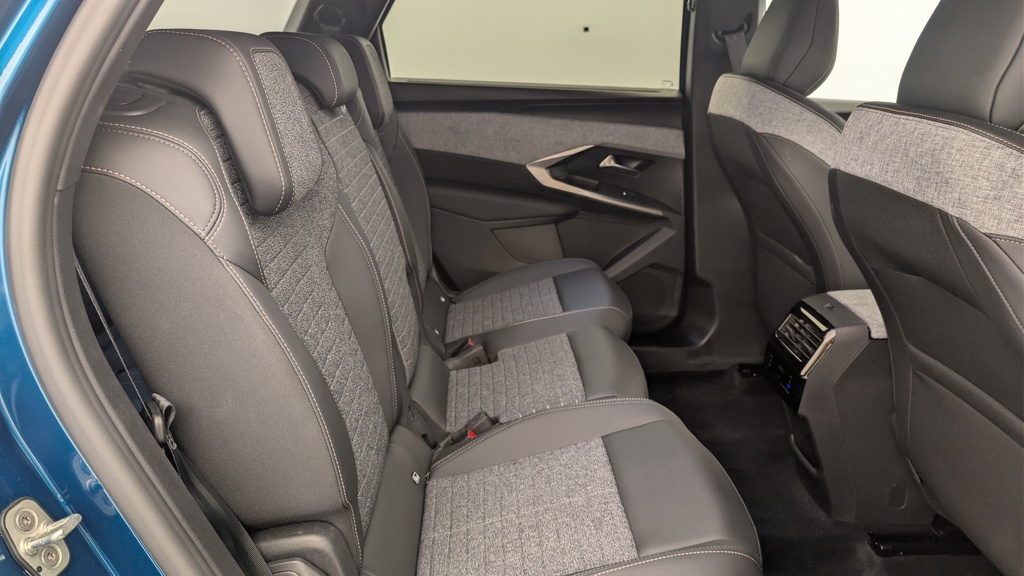 Peugeot 5008 HYBRID 145 CH E-DCS6 ALLURE