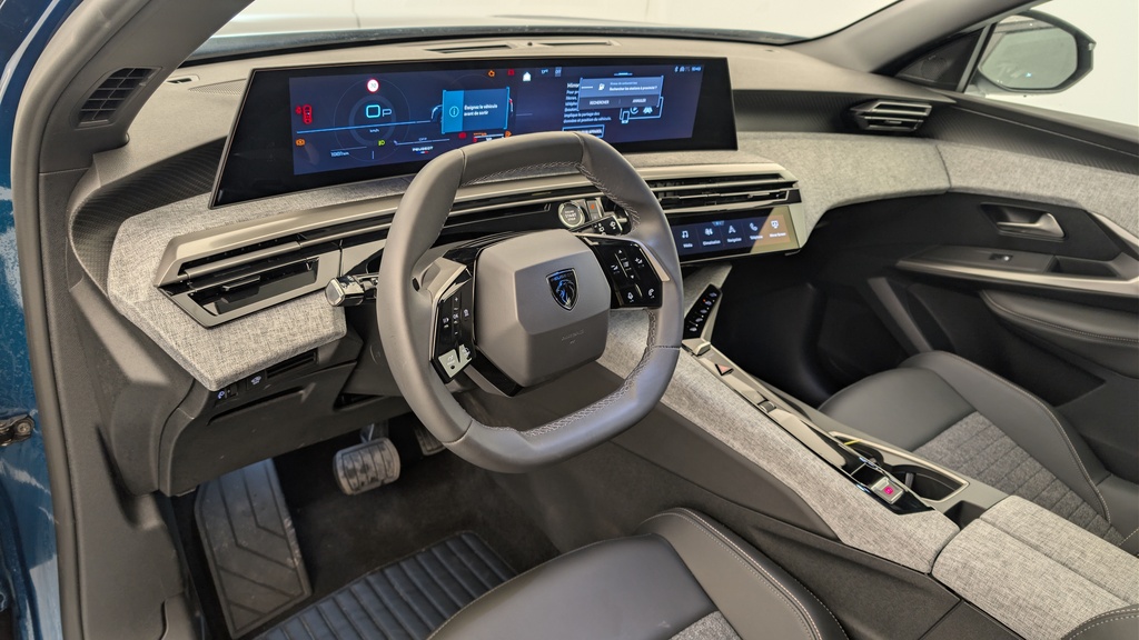 Peugeot 5008 HYBRID 145 CH E-DCS6 ALLURE