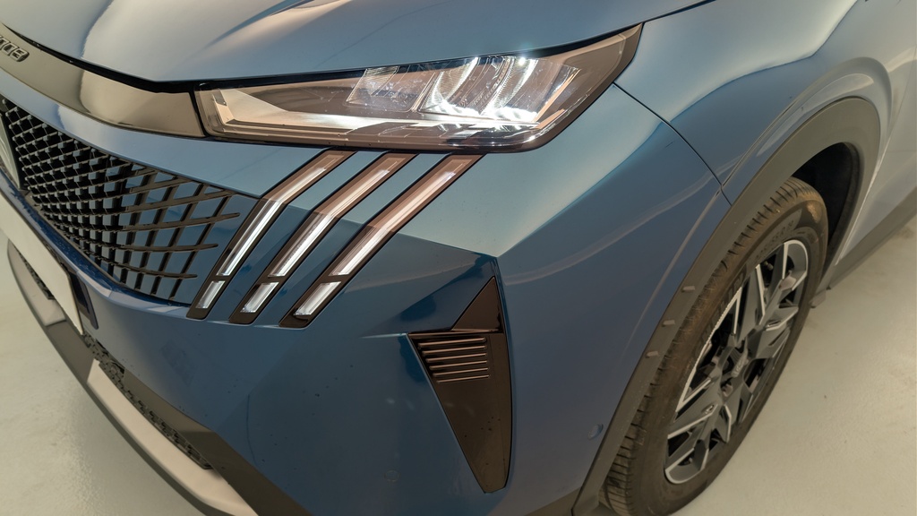 Peugeot 5008 HYBRID 145 CH E-DCS6 ALLURE