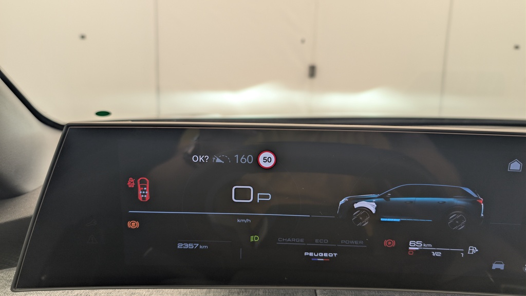 Peugeot 5008 HYBRID 145 CH E-DCS6 ALLURE