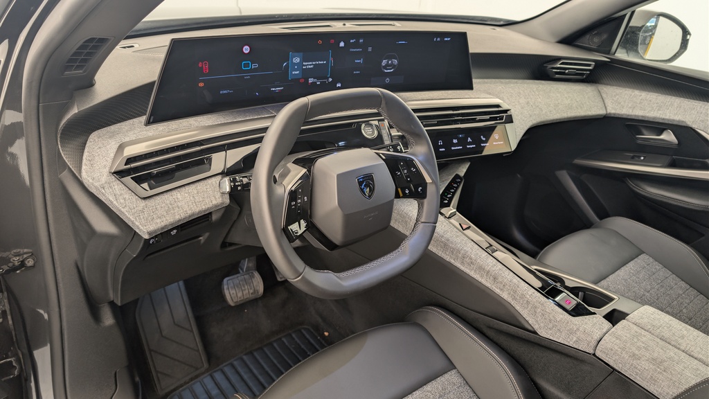 Peugeot 5008 HYBRID 145 CH E-DCS6 ALLURE
