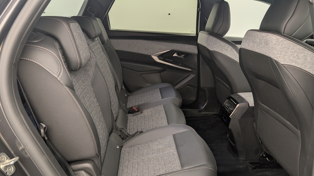 Peugeot 5008 HYBRID 145 CH E-DCS6 ALLURE