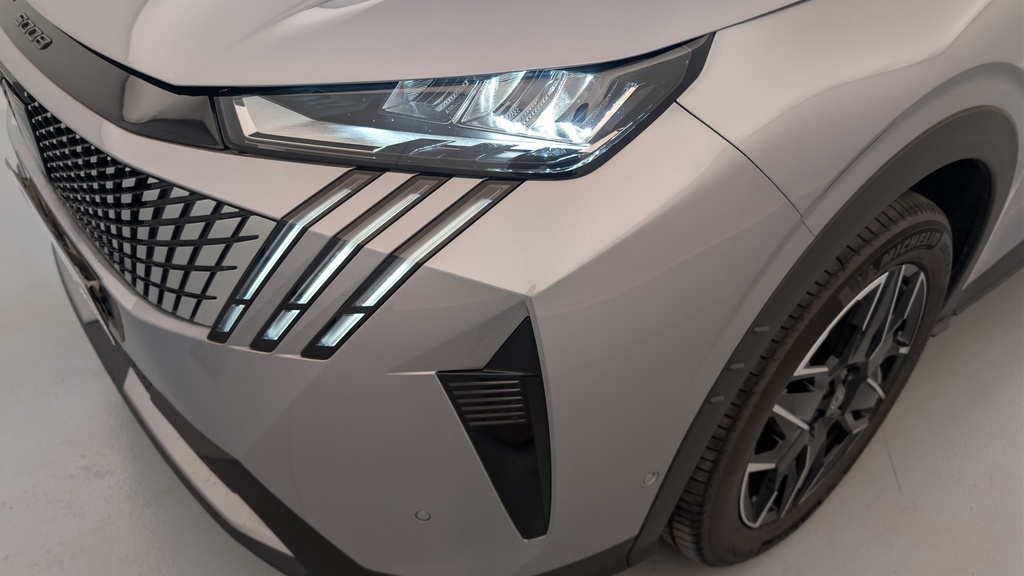 Peugeot 5008 HYBRID 145 CH E-DCS6 ALLURE