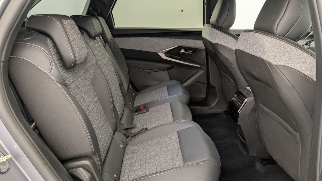 Peugeot 5008 HYBRID 145 CH E-DCS6 ALLURE