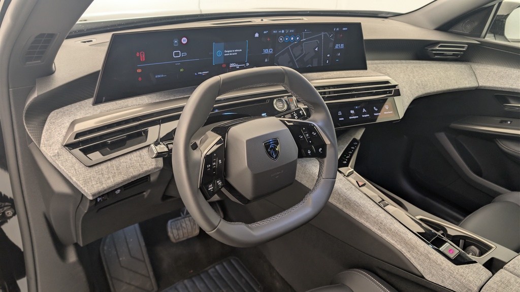 Peugeot 5008 HYBRID 145 CH E-DCS6 ALLURE