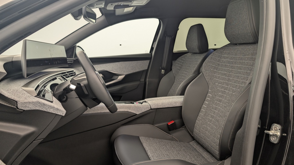 Peugeot 5008 HYBRID 145 CH E-DCS6 ALLURE