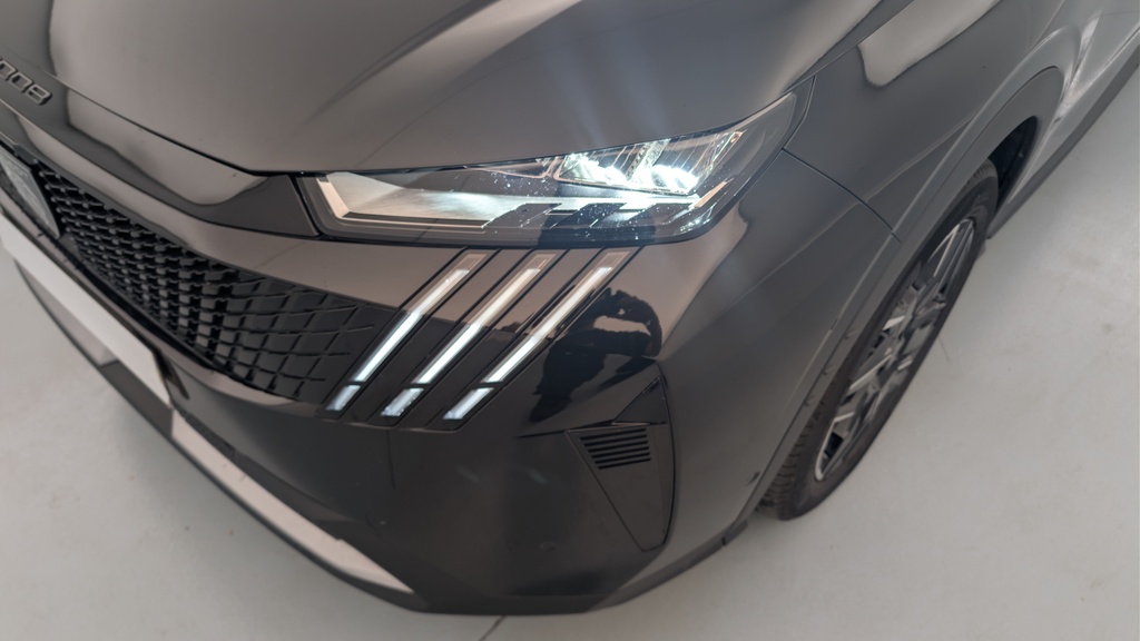 Peugeot 5008 HYBRID 145 CH E-DCS6 ALLURE