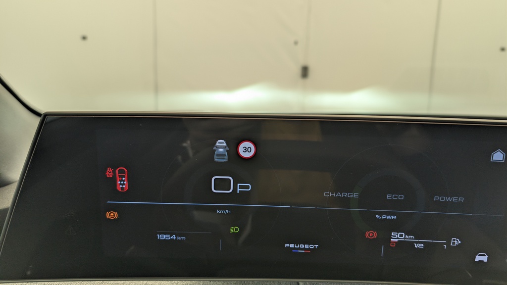 Peugeot 5008 HYBRID 145 CH E-DCS6 ALLURE