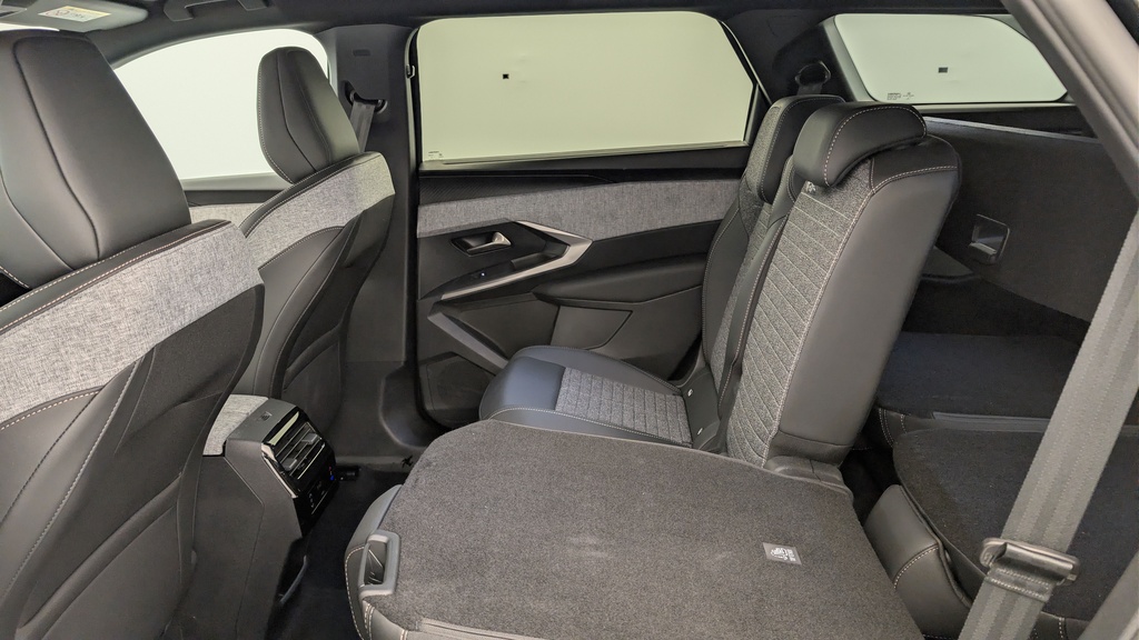 Peugeot 5008 HYBRID 145 CH E-DCS6 ALLURE