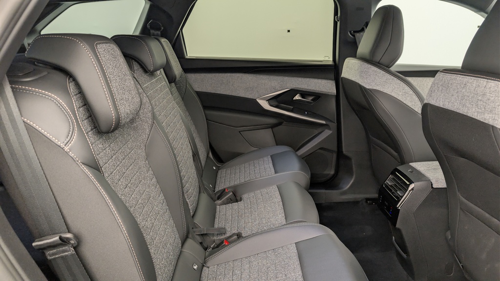 Peugeot 5008 HYBRID 145 CH E-DCS6 ALLURE