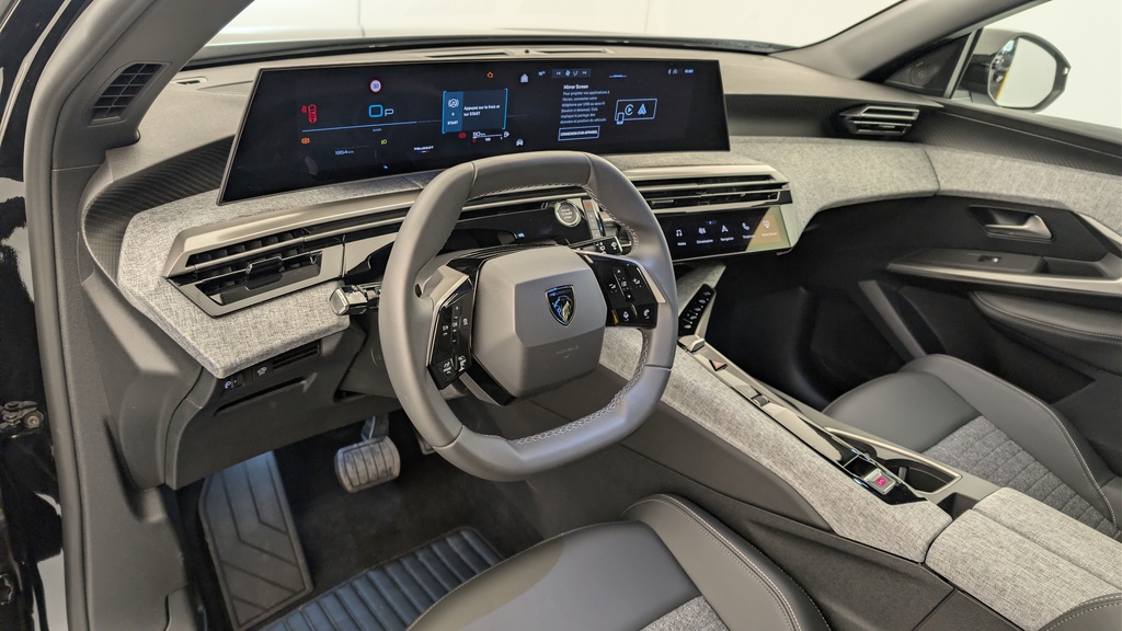 Peugeot 5008 HYBRID 145 CH E-DCS6 ALLURE