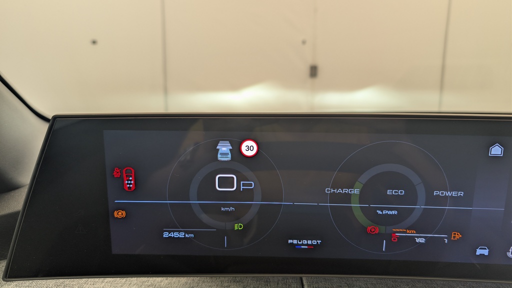 Peugeot 5008 HYBRID 145 CH E-DCS6 ALLURE