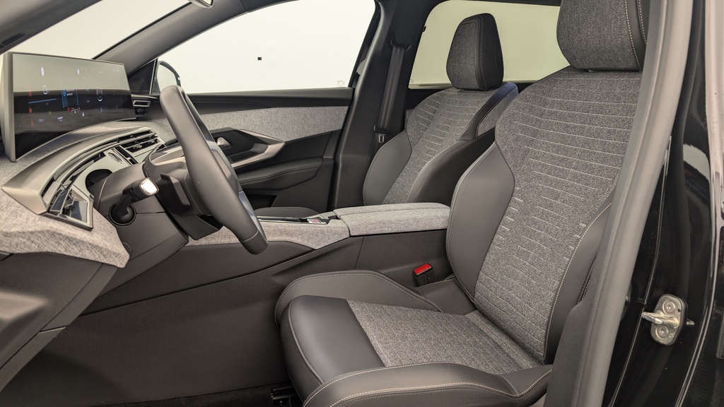 Peugeot 5008 HYBRID 145 CH E-DCS6 ALLURE