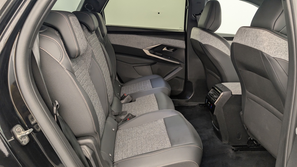 Peugeot 5008 HYBRID 145 CH E-DCS6 ALLURE