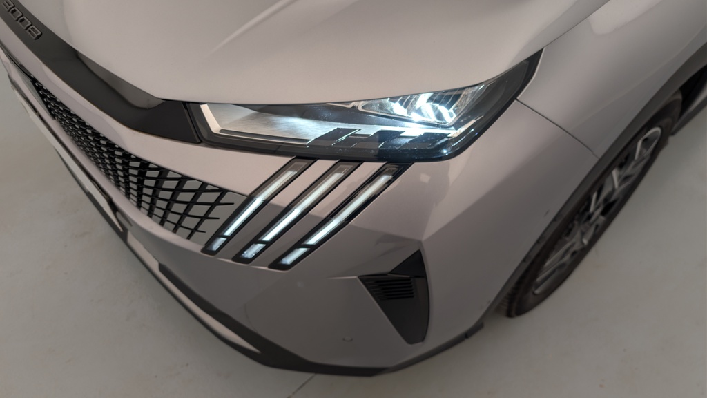 Peugeot 3008 Hybrid 145 e-DCS6 Allure