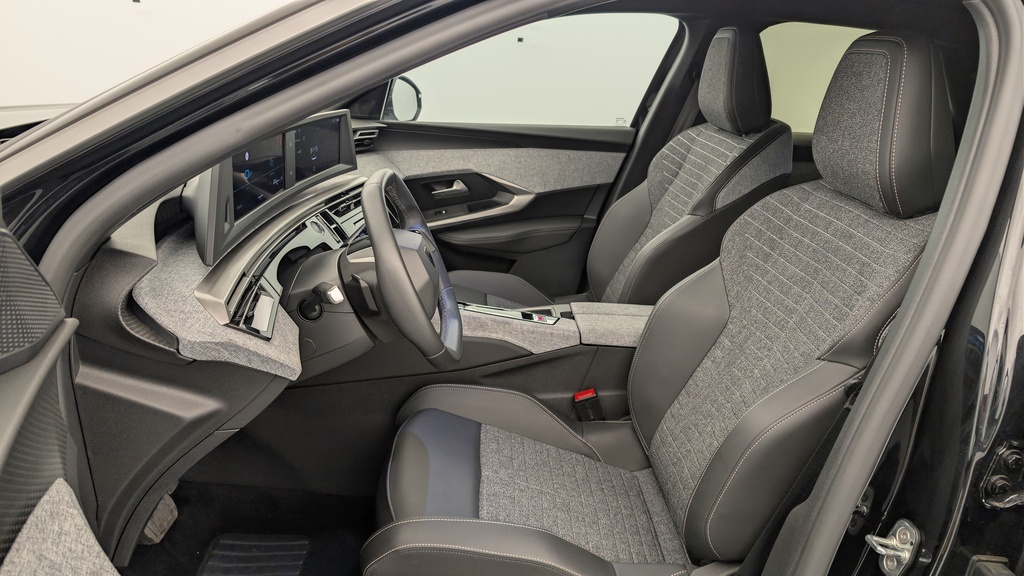 Peugeot 3008 Hybrid 145 e-DCS6 Allure