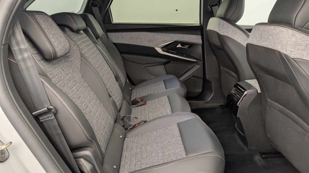 Peugeot 5008 HYBRID 145 CH E-DCS6 ALLURE