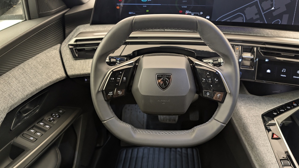 Peugeot 5008 HYBRID 145 CH E-DCS6 ALLURE