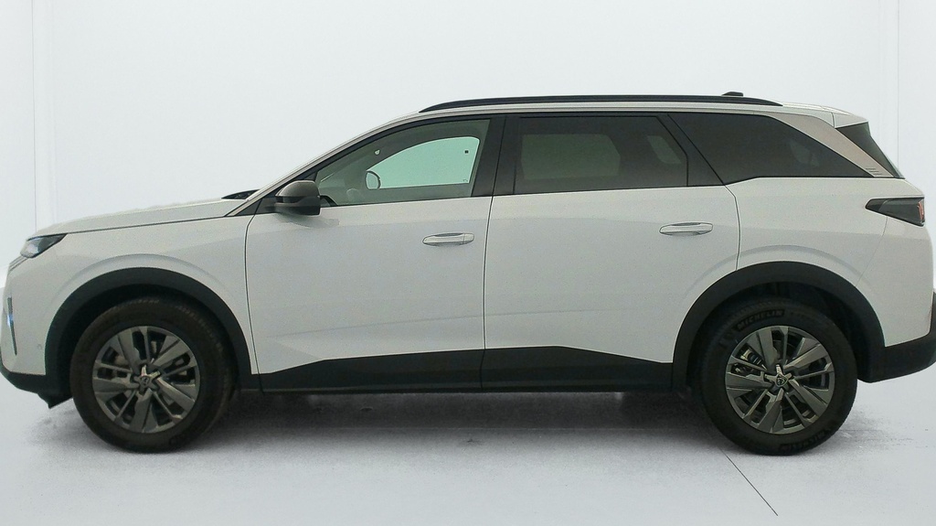 Peugeot 5008 HYBRID 145 CH E-DCS6 ALLURE