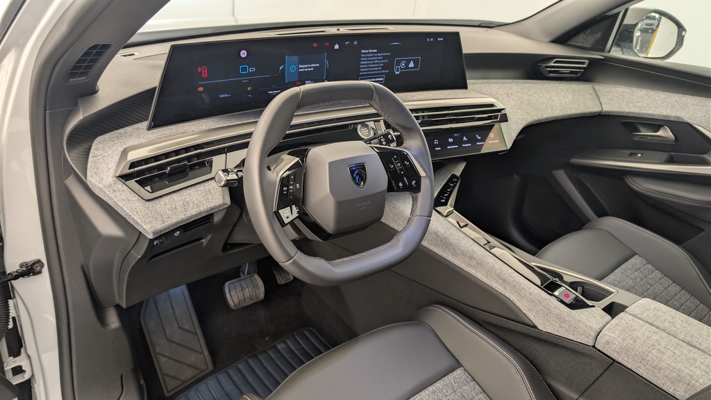 Peugeot 5008 HYBRID 145 CH E-DCS6 ALLURE