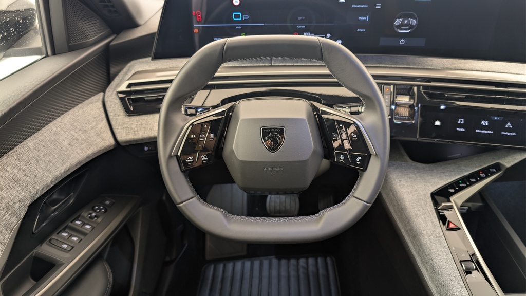 Peugeot 5008 HYBRID 145 CH E-DCS6 ALLURE