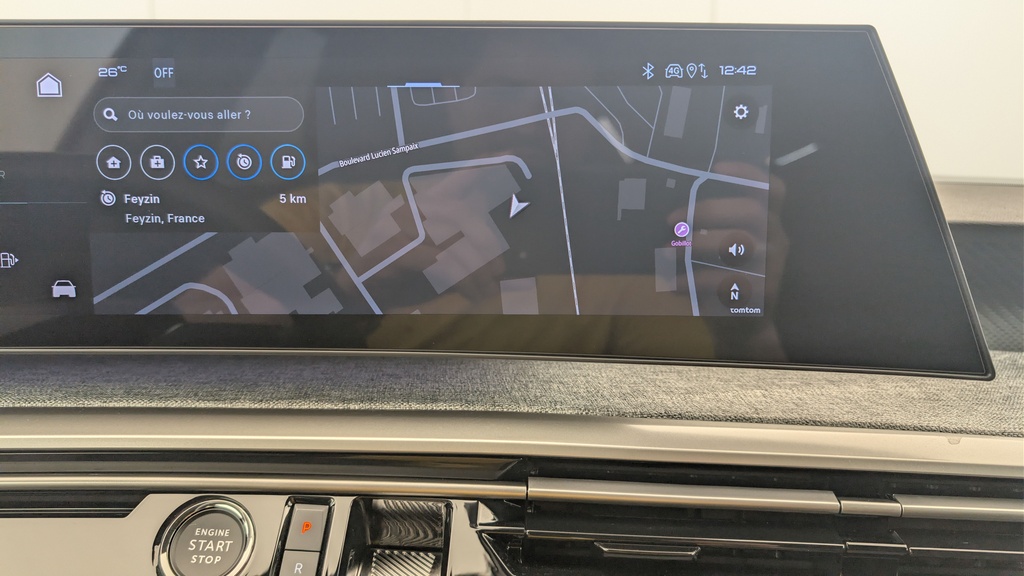 Peugeot 5008 HYBRID 145 CH E-DCS6 ALLURE
