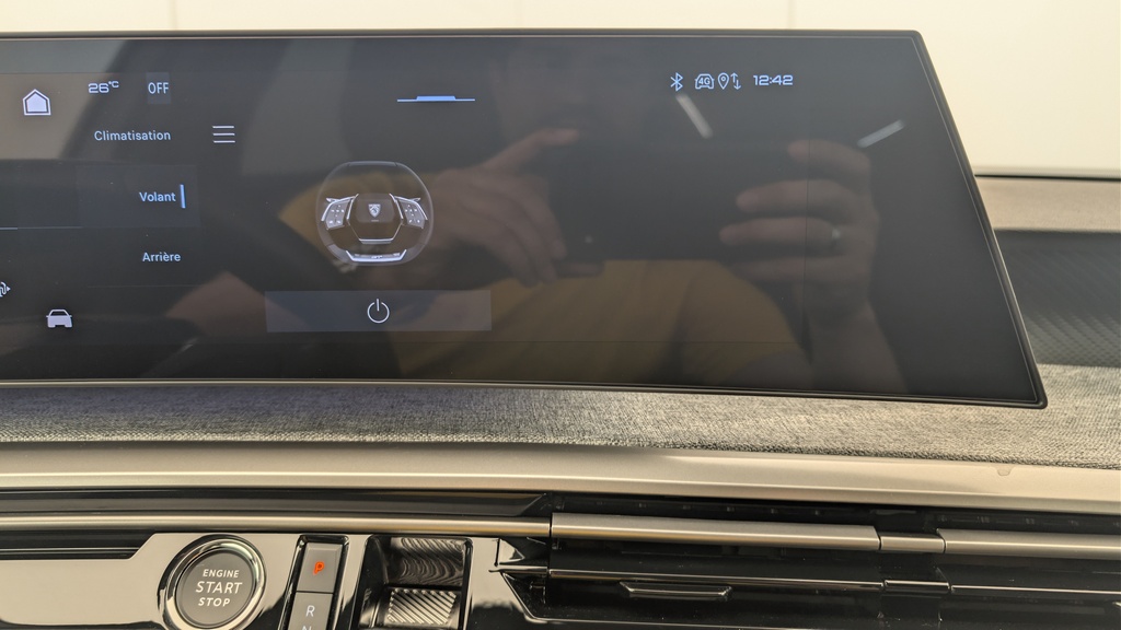 Peugeot 5008 HYBRID 145 CH E-DCS6 ALLURE
