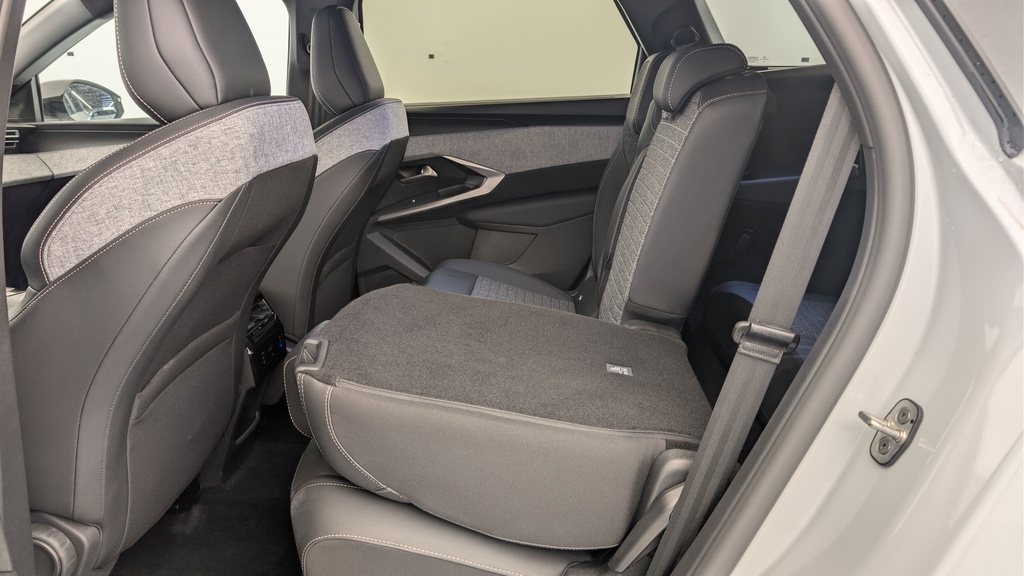 Peugeot 5008 HYBRID 145 CH E-DCS6 ALLURE