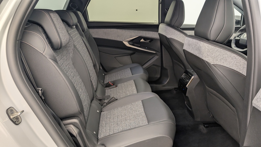 Peugeot 5008 HYBRID 145 CH E-DCS6 ALLURE