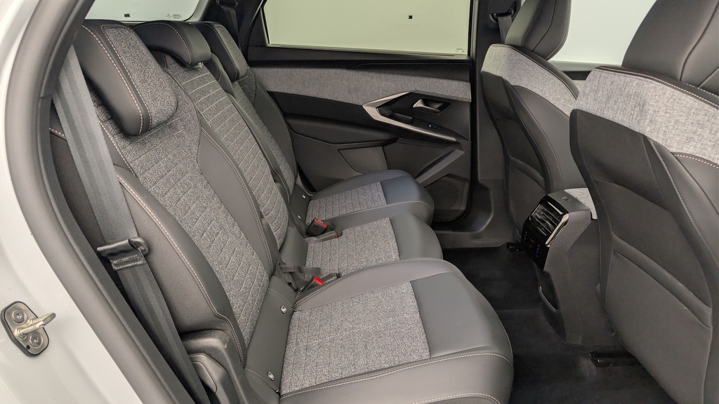 Peugeot 5008 HYBRID 145 CH E-DCS6 ALLURE