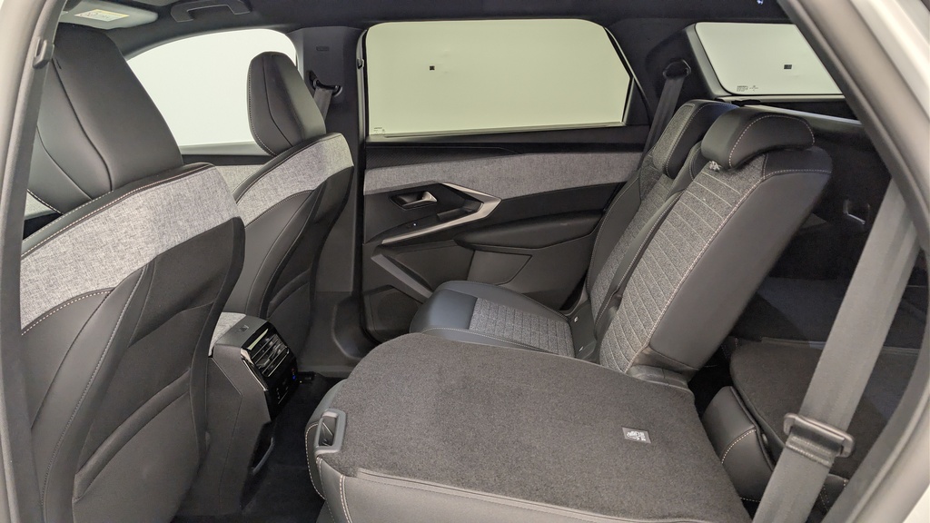 Peugeot 5008 HYBRID 145 CH E-DCS6 ALLURE