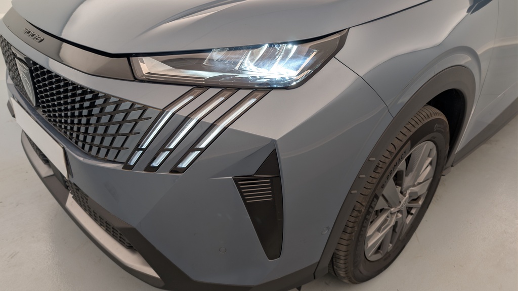 Peugeot 5008 HYBRID 145 CH E-DCS6 ALLURE