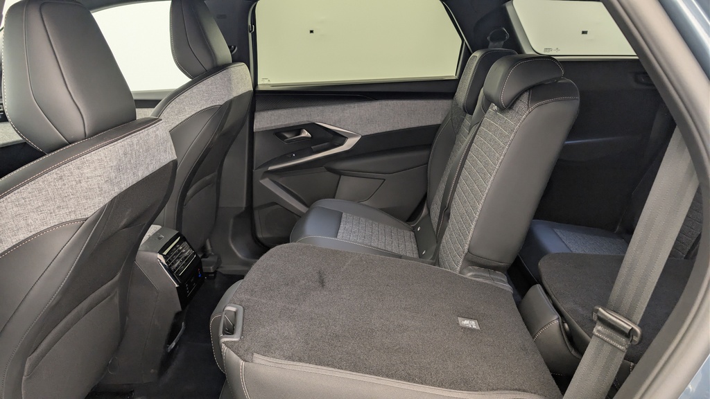 Peugeot 5008 HYBRID 145 CH E-DCS6 ALLURE