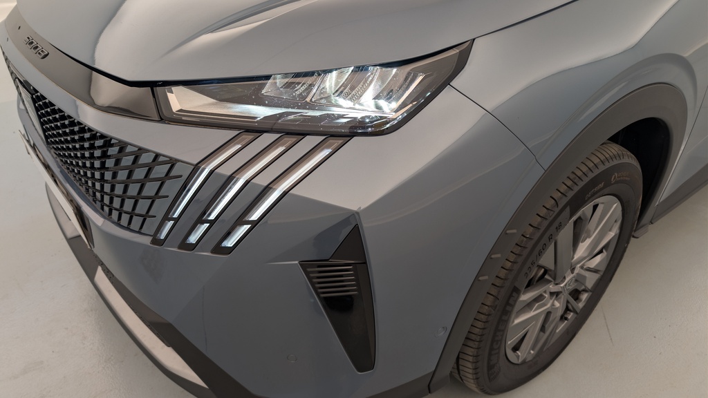 Peugeot 5008 HYBRID 145 CH E-DCS6 ALLURE