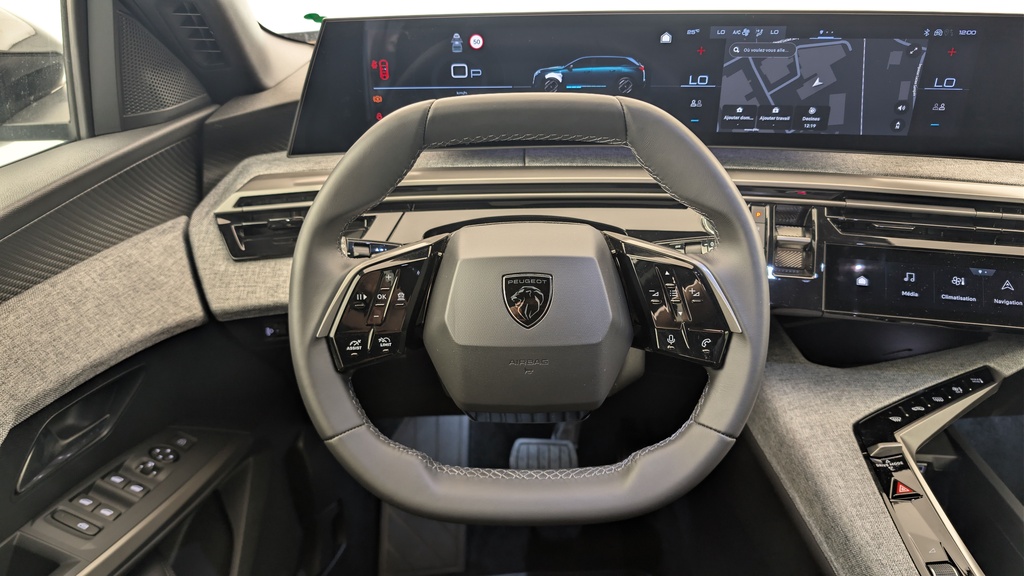 Peugeot 5008 HYBRID 145 CH E-DCS6 ALLURE