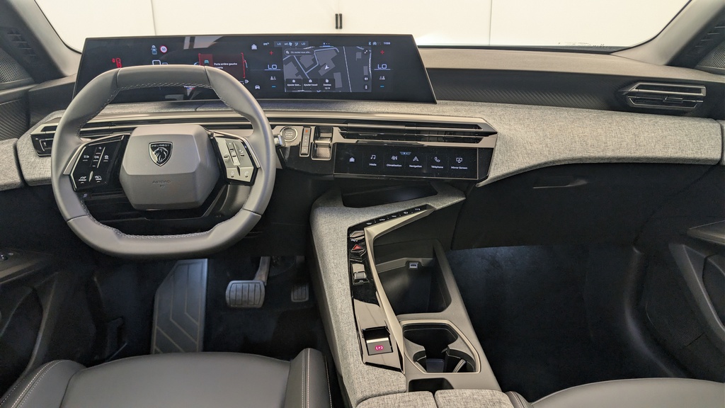 Peugeot 5008 HYBRID 145 CH E-DCS6 ALLURE