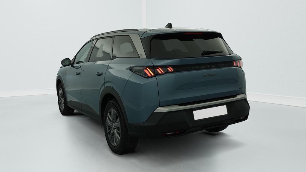 Peugeot 5008 HYBRID 145 CH E-DCS6 ALLURE